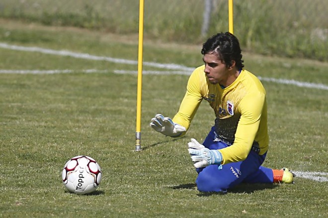 Paraná terá volta de Richard e novidade no meio contra o Ceará