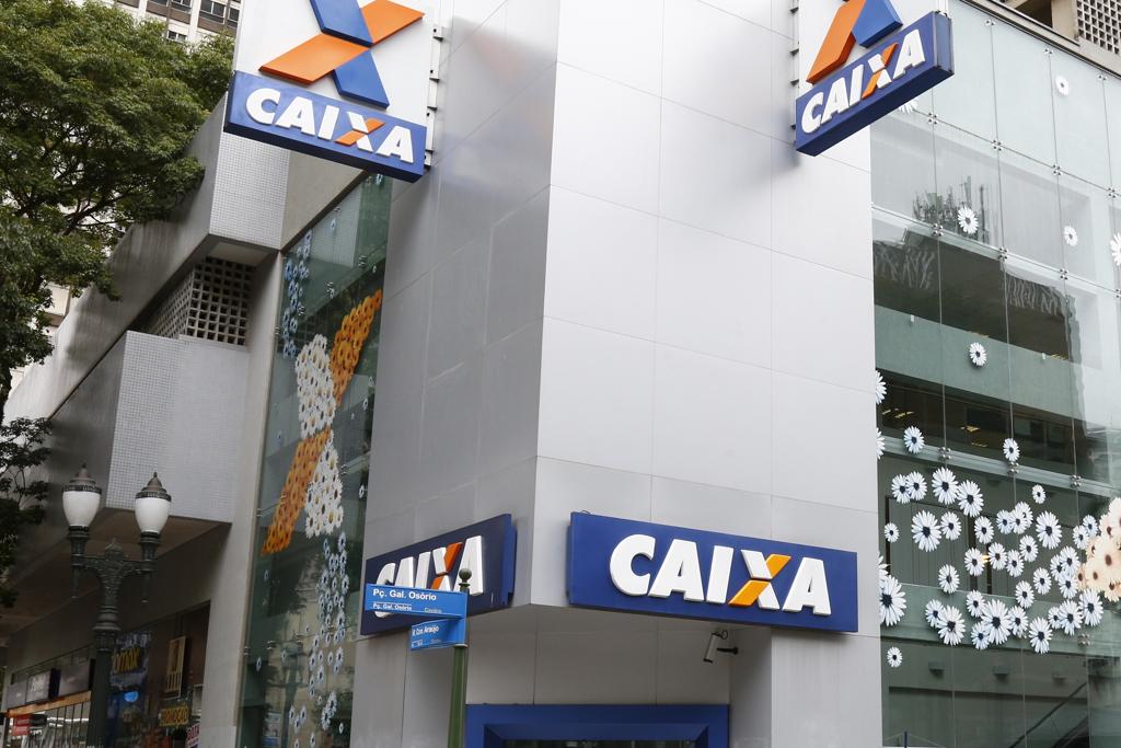 Operação Duas-Caras investiga crime em poupanças da Caixa | Aniele Nascimento/Gazeta do Povo