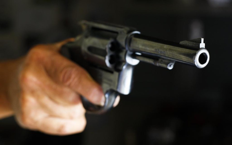 PF facilita porte de arma para oficial de Justiça | Daniel Castellano/Arquivo Gazeta do Povo