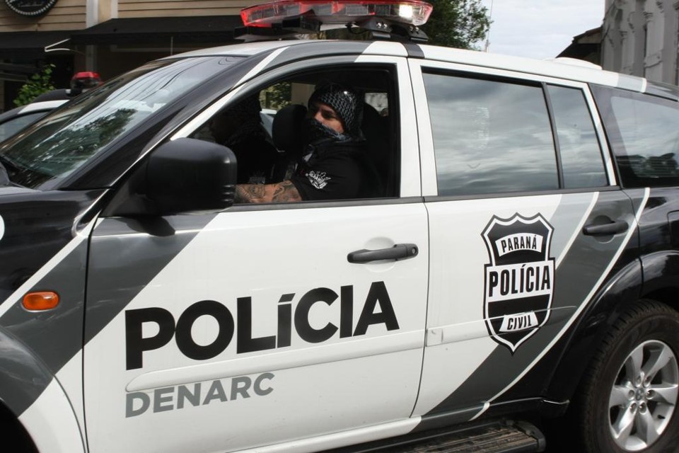 Denarc cumpre mandados de busca e apreensão em operação contra o tráfico no Litoral do PR | Aniele Nascimento/Aniele Nascimento