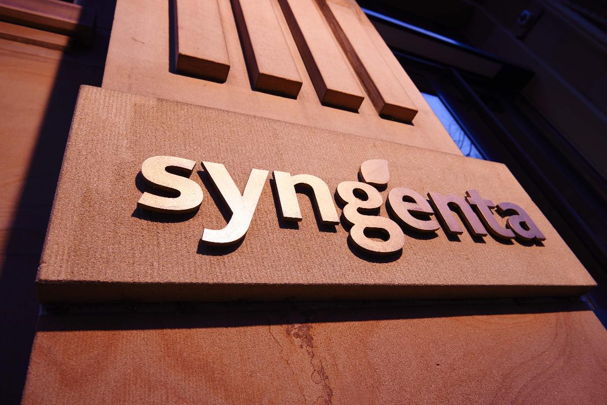 A Syngenta aparece no topo do ranking da Love Mondays, com remuneração média de R$ 20.235,76 para seus gerentes no Brasil. | MICHAEL BUHOLZERAFP