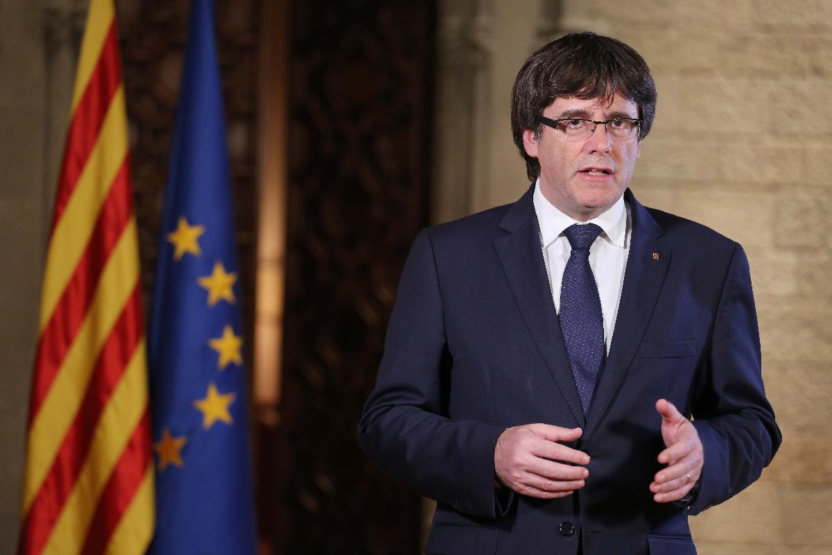 Enquanto isso, o presidente catalão Carles Puigdemont não comparecerá ao Senado em Madri para defender independência | RUBEN MORENO GARCIA/AFP