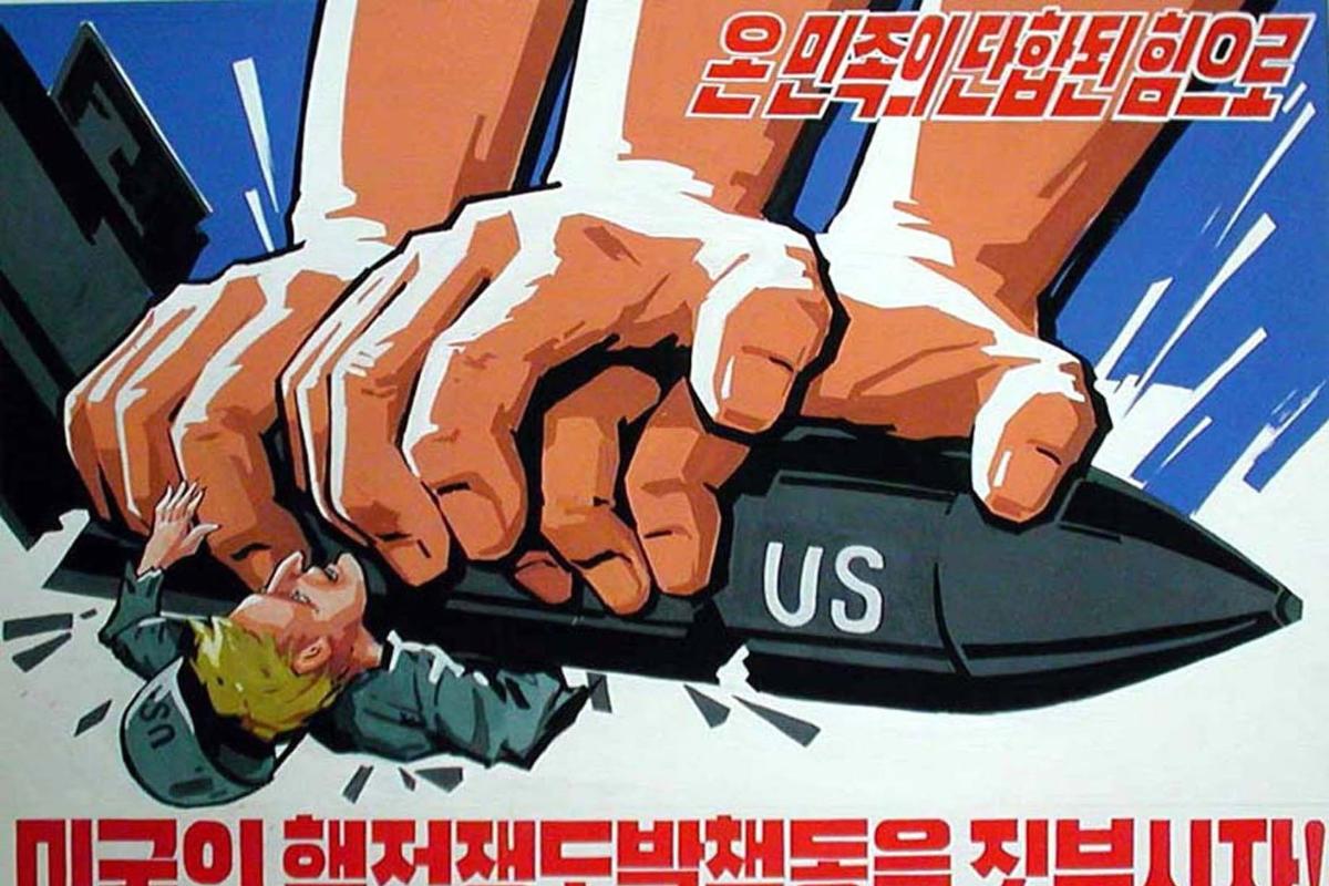 Cartaz de propaganda norte-coreana contra os americanos em Pyongyang | Reprodução