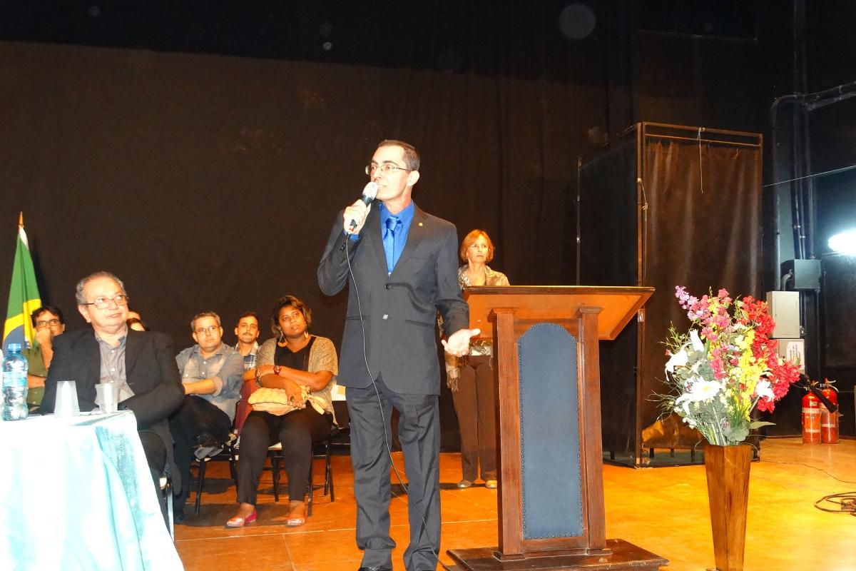 Pedro Teixeira: patrono dos formandos de 2016, durante tratamento contra um câncer na faringe. |  Arquivo Pessoal.