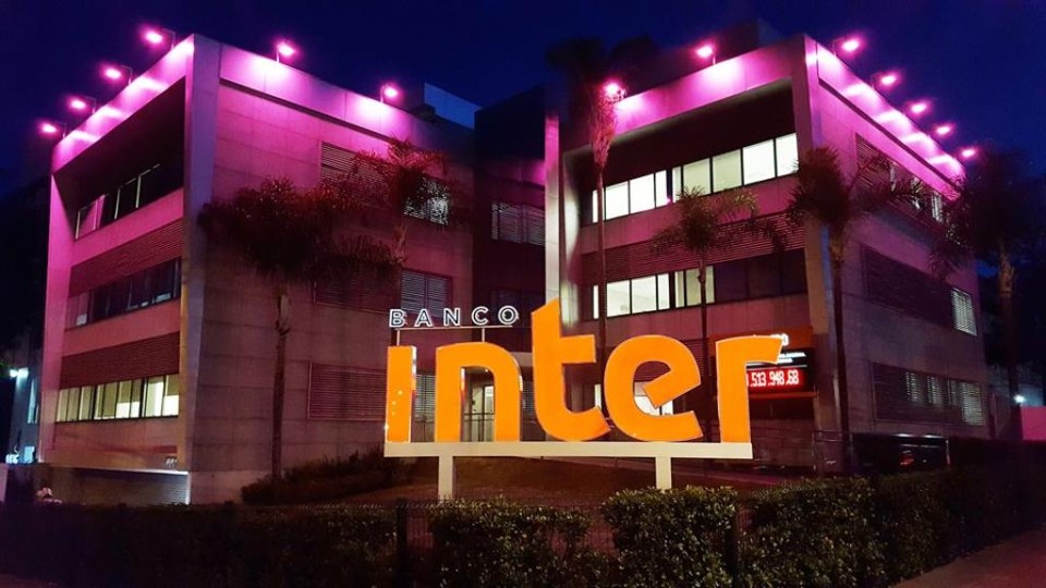 Com conta corrente 100% digital e gratuita, Banco Inter quer chegar a 1 milhão de clientes Banco Inter tem 300 mil correntistas e quer chegar a 1 milhão em 2018. | Reprodução/Facecook