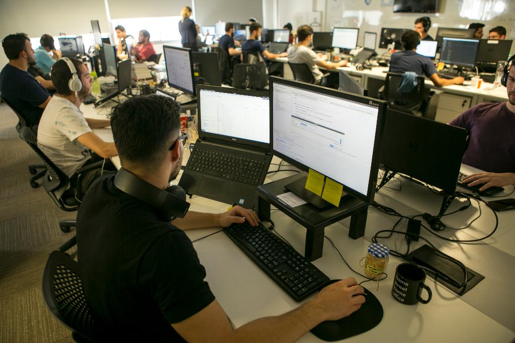 Relacionamento interpessoal e tecnologia são elementos fundamentais para a nova fase da função de contador. | Marcelo Andrade/Gazeta do Povo