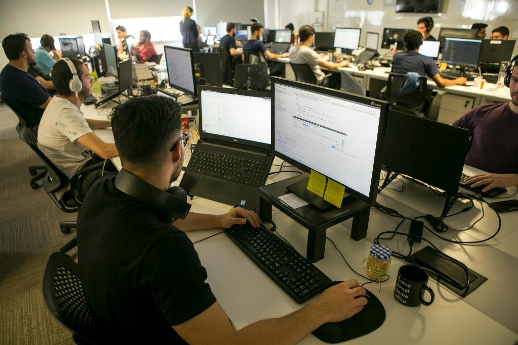 Relacionamento interpessoal e  tecnologia são elementos fundamentais para a nova fase da função de contador. 