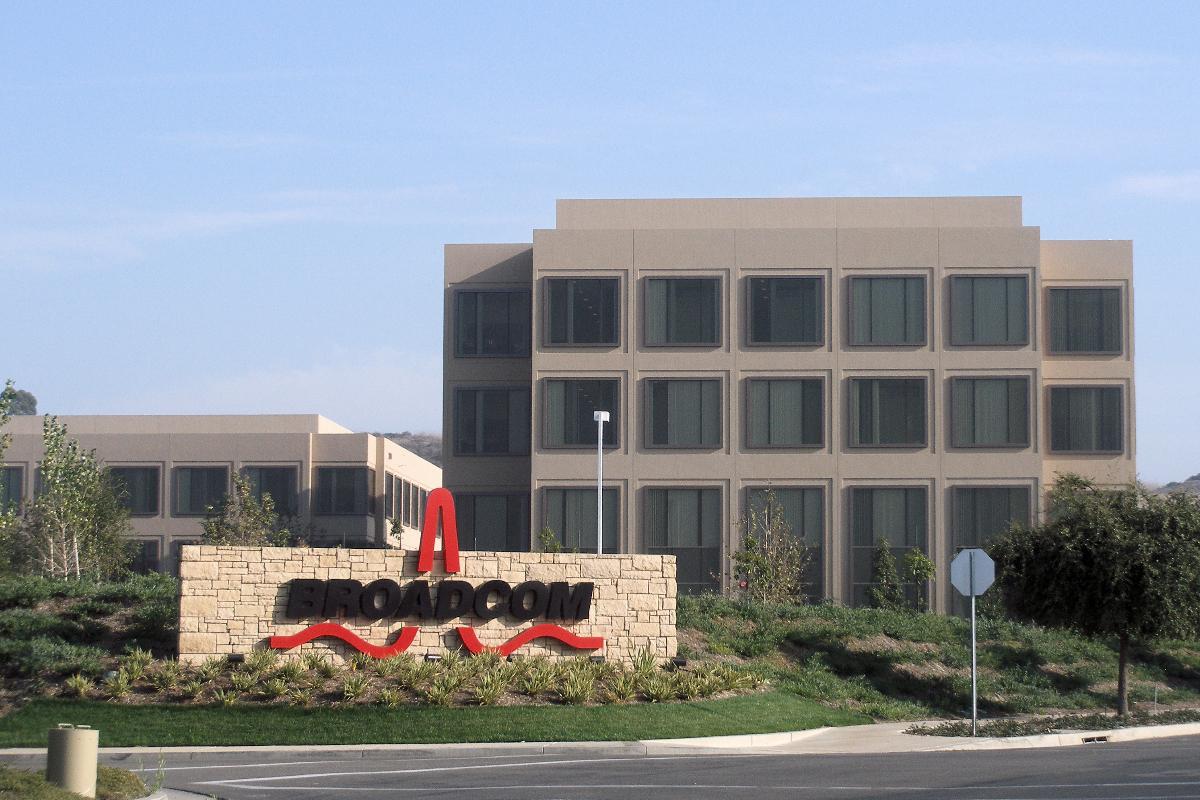 Sede da subsidiária norte-americana da Broadcom, em Irvine, Califórnia. | Wikimedia Commons
