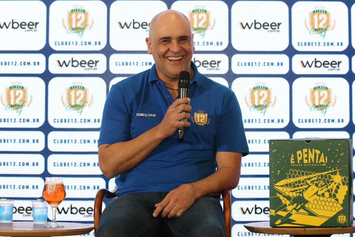 Com a proposta de uma “cerveja para todos”, o ex-goleiro lançou a marca “12” no último dia 24. | Cesar GrecoInfomoney