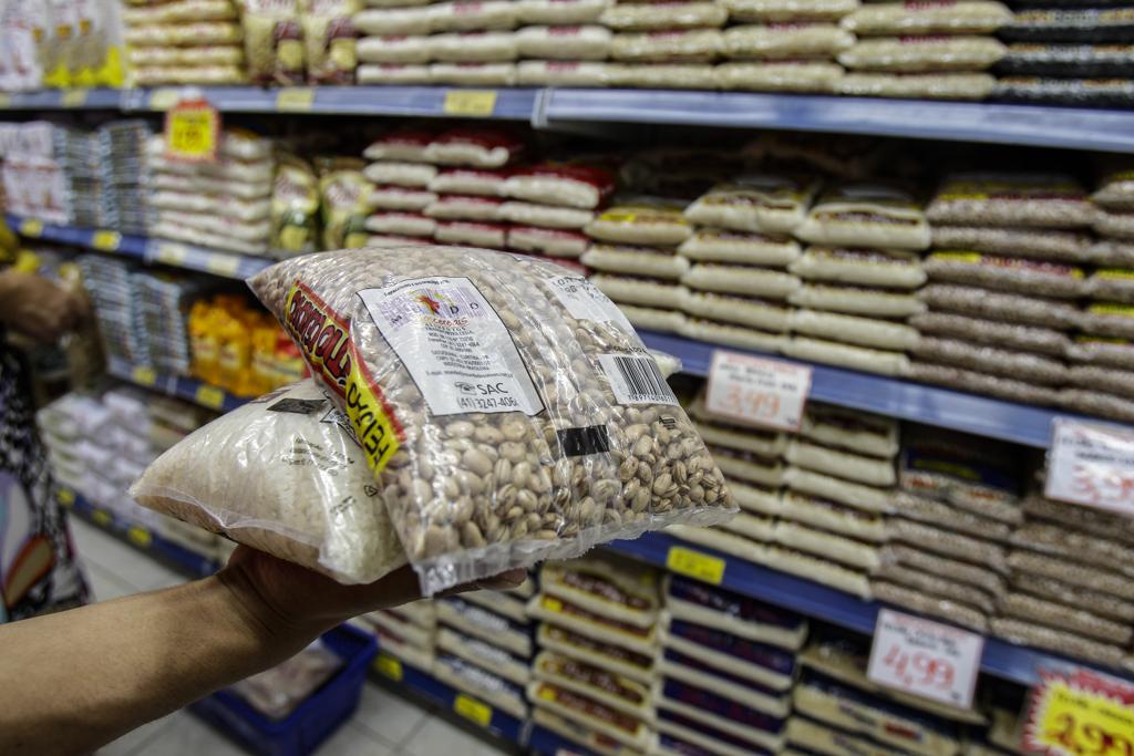 A ação ocorreu durante a semana passada inteira em cinco cidades paranaenses: Curitiba, Cascavel, Ponta Grossa, Londrina e Maringá. | Daniel Castellano/Gazeta do Povo