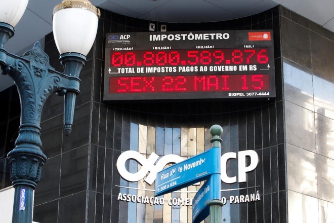 Educação econômica traz benefícios não apenas para a vida pessoal, mas também para o papel do cidadão na sociedade. | Daniel CastellanoGazeta do Povo