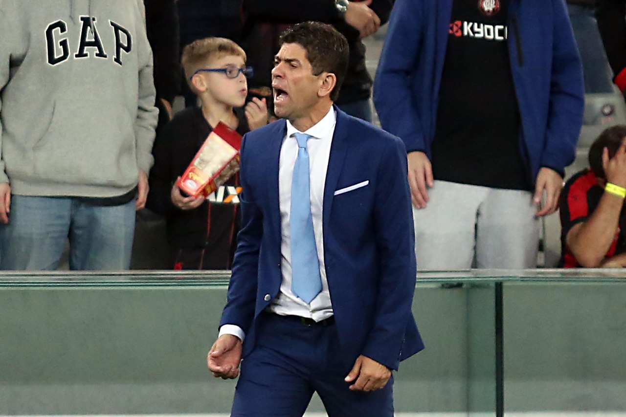Técnico Fabiano Soares na derrota do Atlético para o Corinthians. | Albari Rosa/Gazeta do Povo/