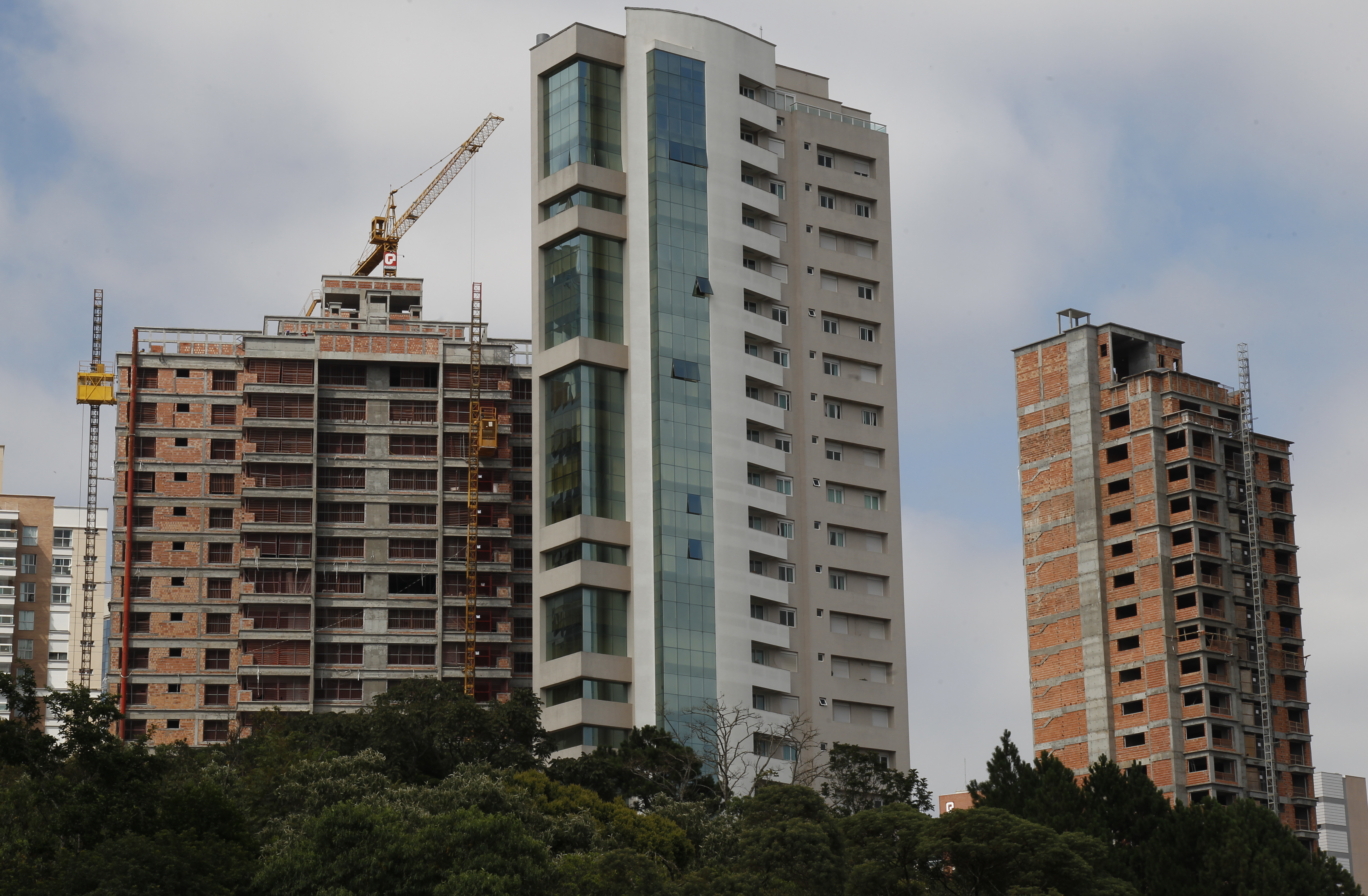 Em relação ao terceiro trimestre de 2016, a maior alta de lançamentos (1.029%) aconteceu na Região Metropolitana de Curitiba. | Aniele Nascimento/Gazeta do Povo