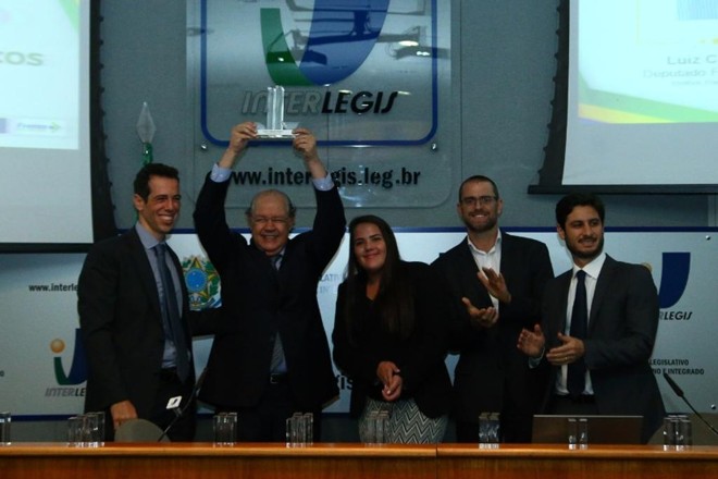 Deputado paranaense Luiz Carlos Hauly (PSDB) foi o segundo parlamentar mais bem avaliado no ranking deste ano. | Divulgação
