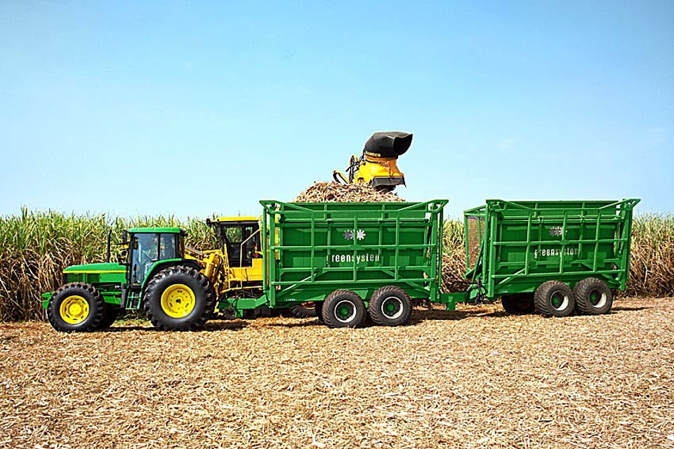 O Brasil é o segundo maior produtor mundial de biocombustíveis. Neste ano, o país gerou 27 bilhões de litros de etanol e 4,2 bilhões de litros de biodiesel. | DIVULGACAO/DIVULGACAO