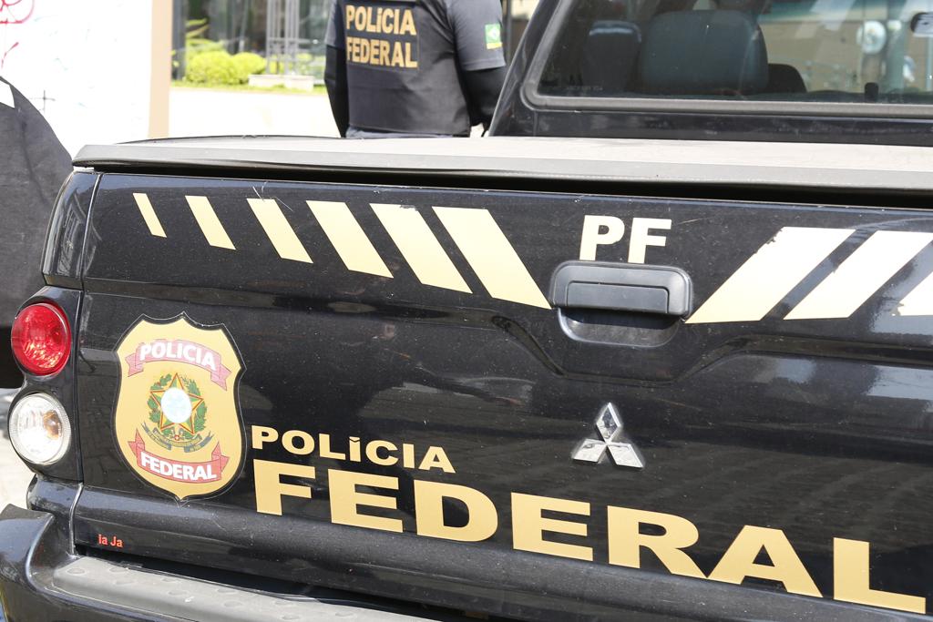 PF cumpre mandados de prisao preventiva e conduçao coertitiva em Cascavel, Londrina, Nova Aurora Foz do Iguaçu e Ubiratã. | Aniele Nascimento/Gazeta do Povo