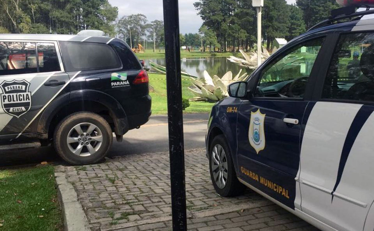 Equipes da Polícia Civil e Guarda Municipal atenderam a ocorrência do corpo encontrado no Parque São José. | Guarda Municipal São José dos Pinhais/