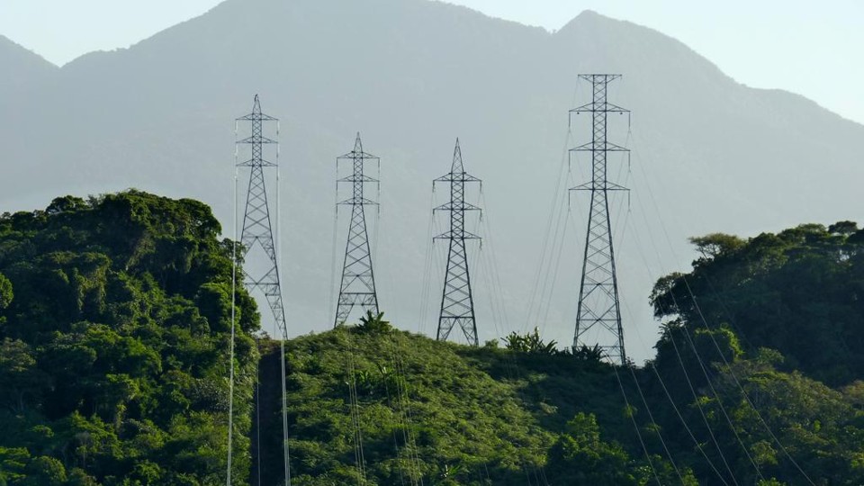 Torres de transmissão de energia da Copel | Divulgação Copel/Divulgação Copel