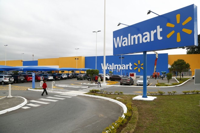 Antigo Big, agora Walmart: nova opção no bairro Portão. | Aniele Nascimento/Gazeta do Povo