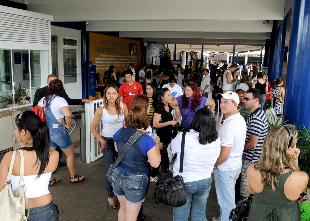 Estudantes devem preencher o questionário do Enade até este domingo (26). | Wilson Dias/ABr
