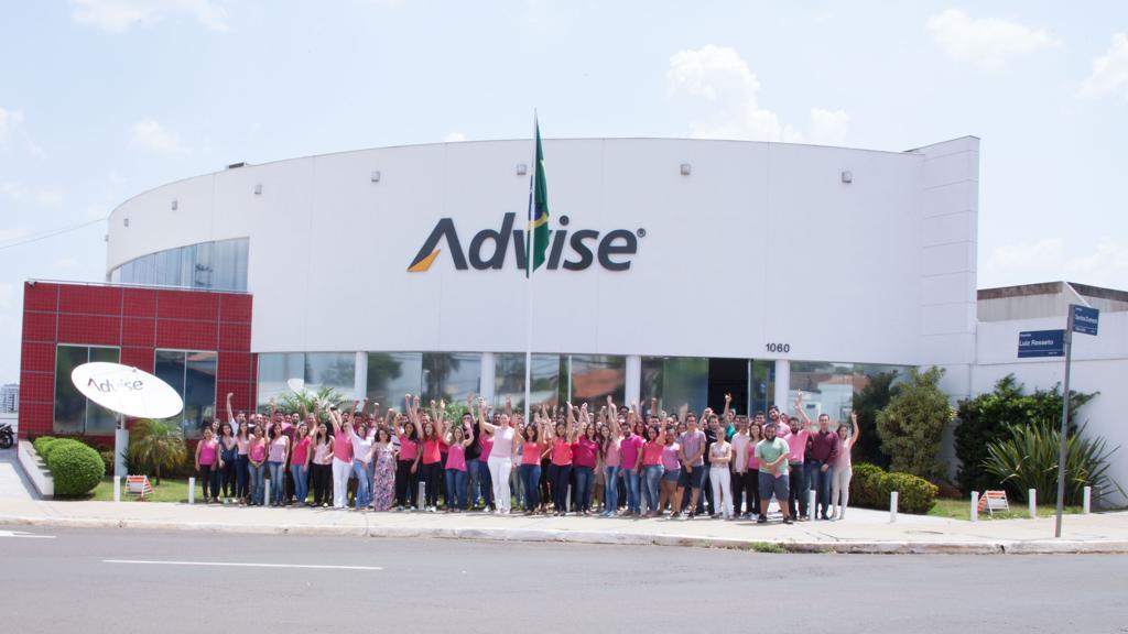 Fundada há 15 anos, a Advise Brasil oferece aos seus funcionários bolsas de estudo para ensino superior e cursos de línguas. | Divulgação/Advise