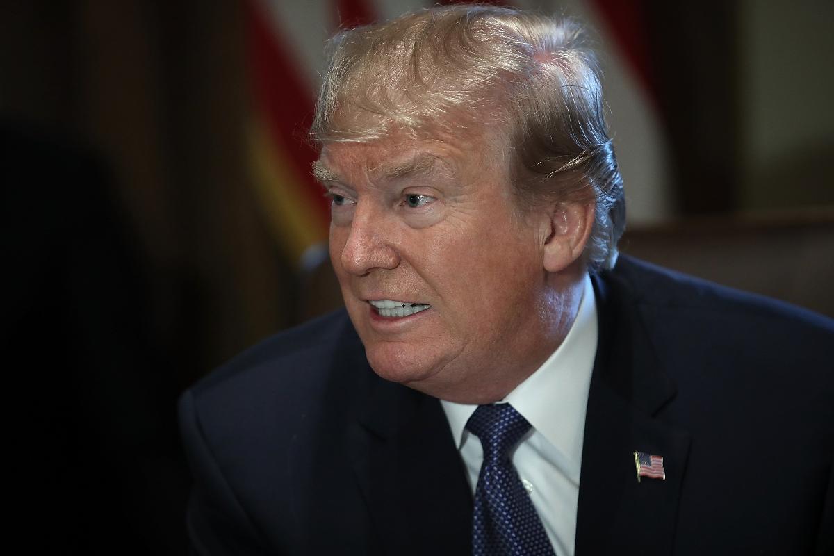 Trump atacou o jornalismo da NBC, e também ameaçou revogar a licença de transmissão da companhia | WIN MCNAMEE/
AFP