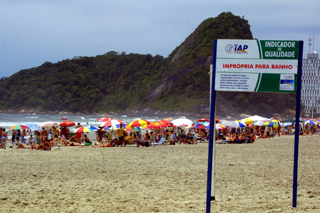 Canal Caiobá, na Praia Brava, é um dos pontos impróprios | Henry Milleo/Gazeta do Povo