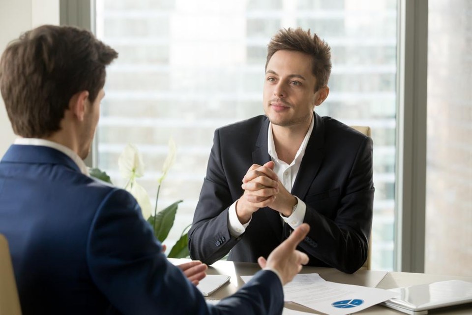 Segundo o especialista, o profissional precisa estar atento e ter sensibilidade para escolher o momento mais oportuno para conversar com o gestor. | Bigstock/