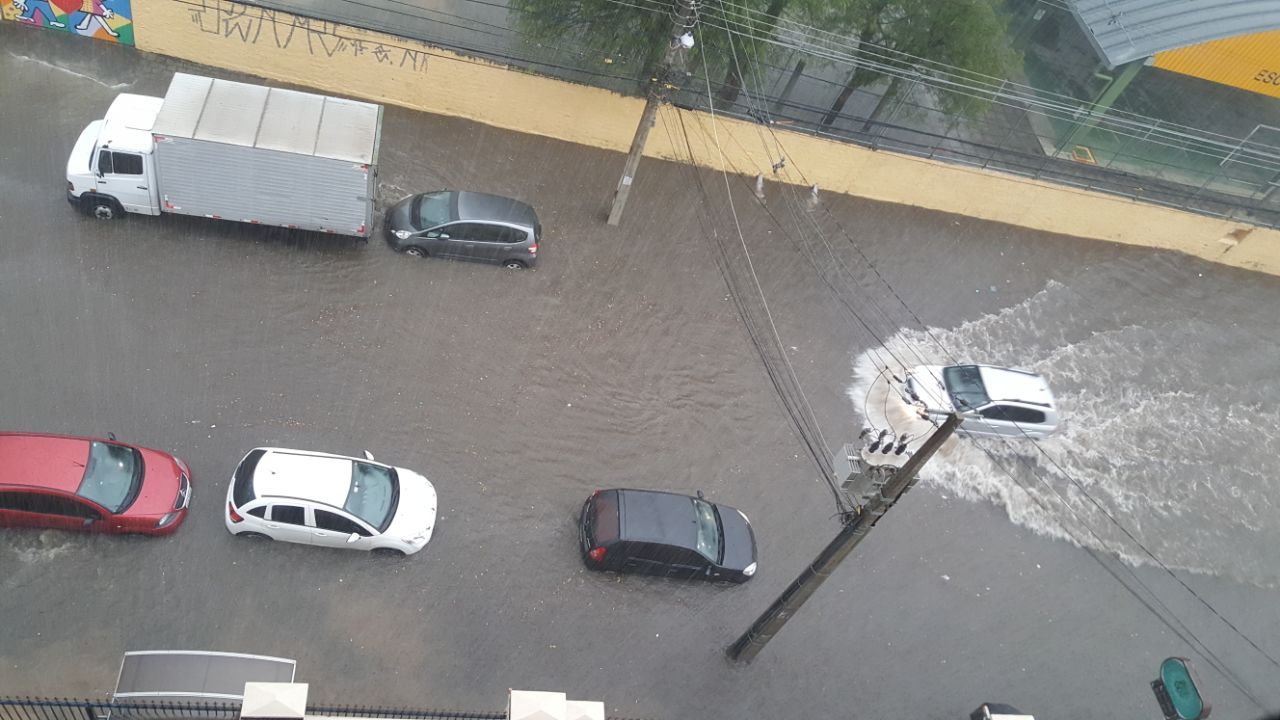A foto é de Rodrigo de Araújo, morador do bairro Água Verde | Rodrigo Araújo/Colaboração do Leitor