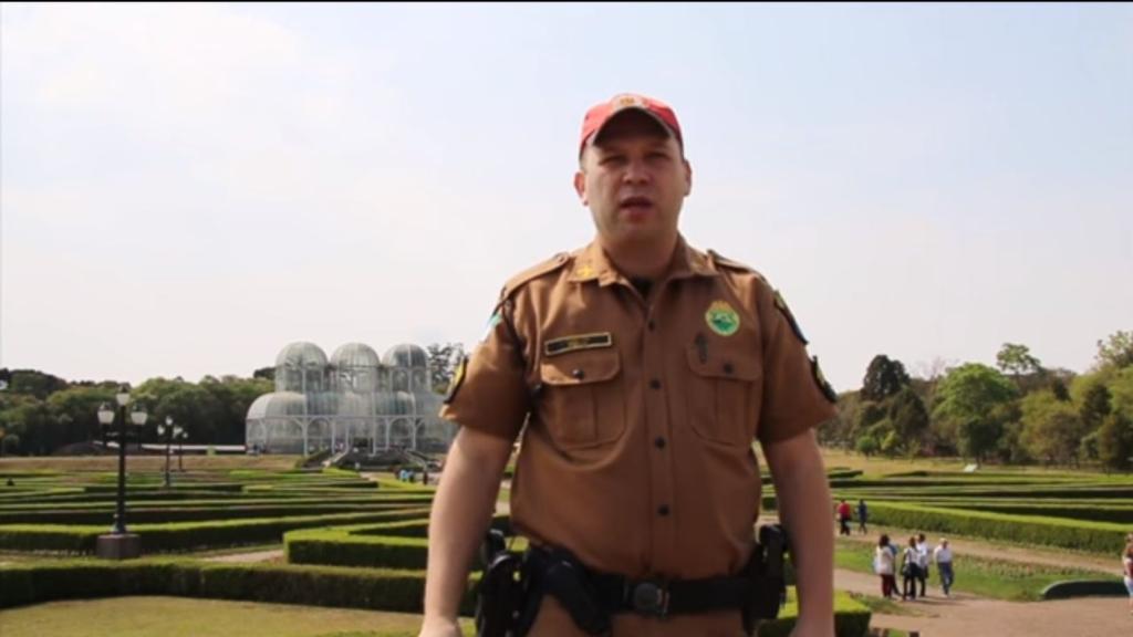 Nem todo herói usa capa: policial disputa prêmio nacional por ato de bravura | Reprodução/Heróis Reais