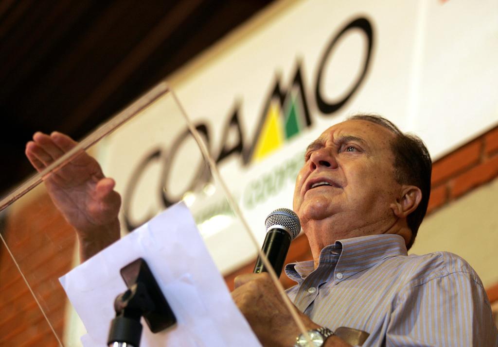O presidente da Coamo, Aroldo Galassini: faturamento da cooperativa em 2017  deve ser similar  ao ano anterior | HUGO HARADA/GAZETA DO POVO