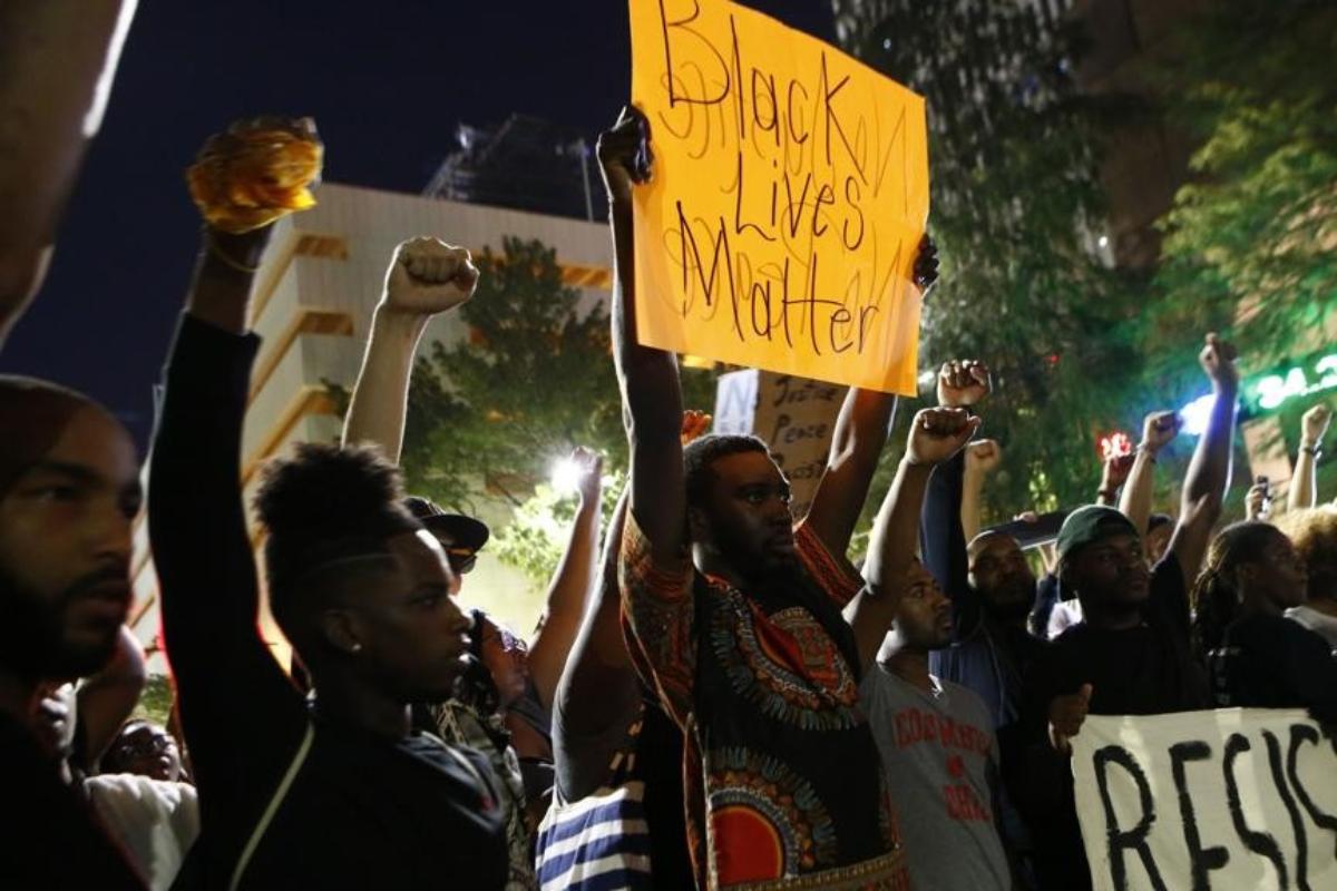 Movimentos como Black Lives Matter aderem à premissa historicamente falsa de que o socialismo é antirracista | Brian Blanco/AFP