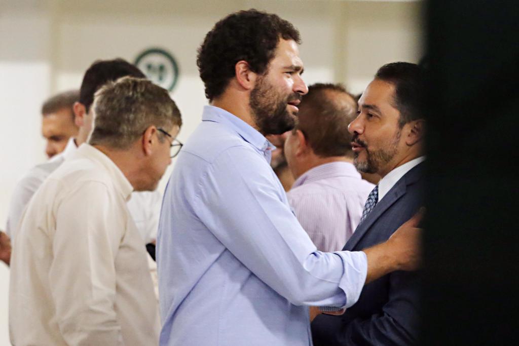 Presidente do Coritiba, Samir Namur, ao lado do novo presidente do Deliberativo, Marcelo Licheski. | albari rosa/gazeta do povo