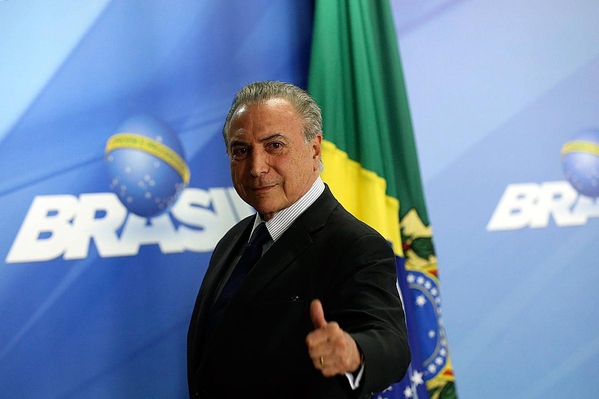 Presidente Michel Temer estima que R$ 12 bilhões devem ser injetados na economia, com redução da idade mínima para saque do PIS/Pasep | Valter CampanatoAgência Brasil