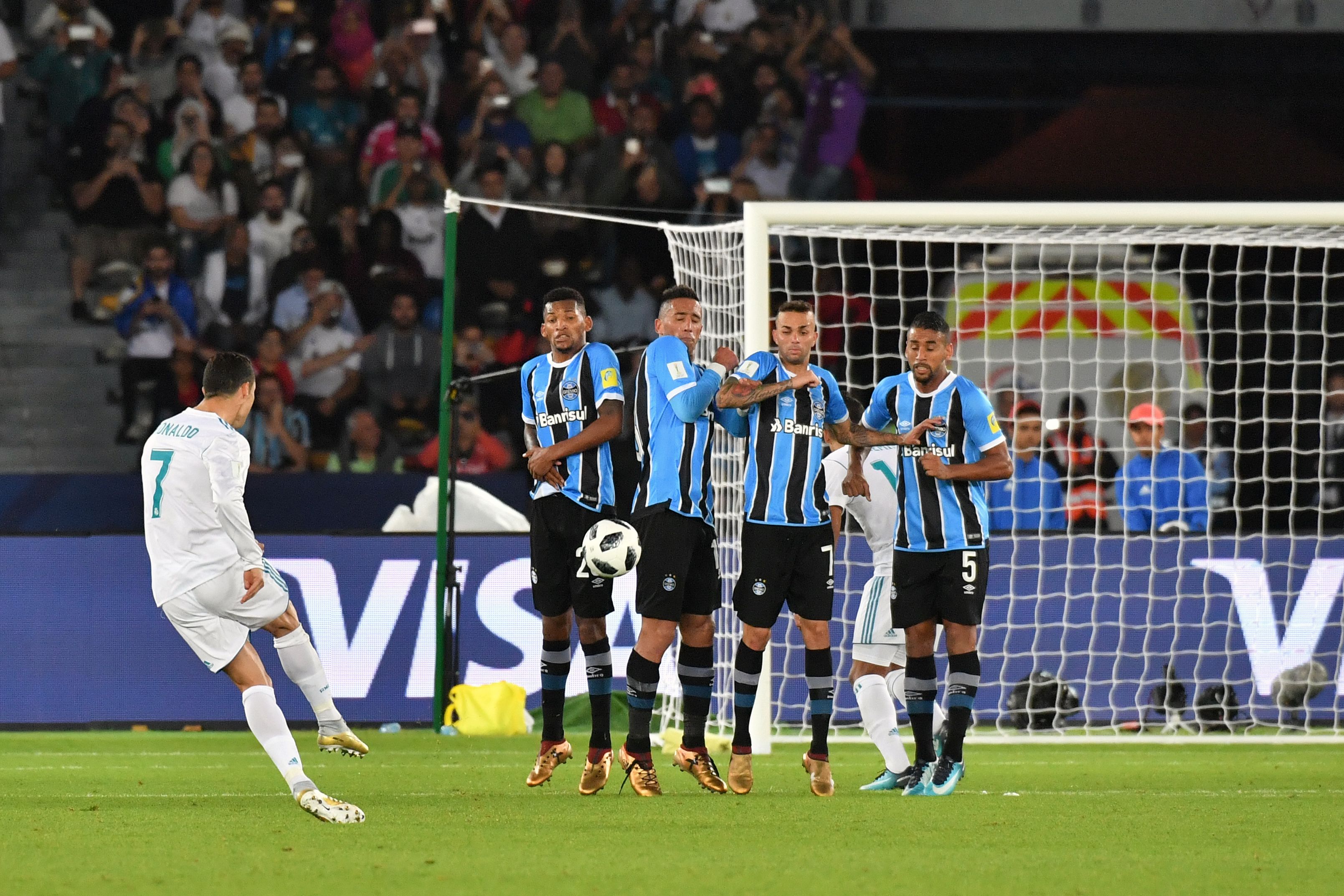 | Giuseppe Cacace/AFP