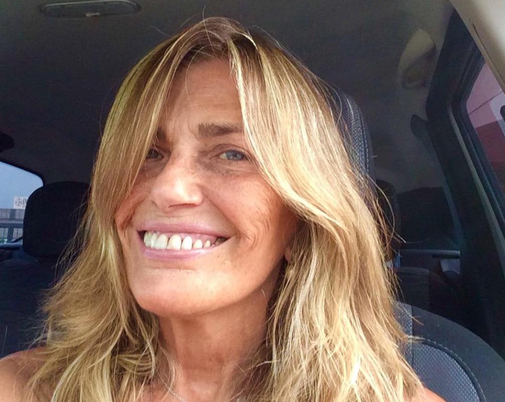 Ana Maria também esteve no elenco de "Jamais te Esquecerei", do SBT, e nos anos 90 foi apresentadora do programa 'Deles e Delas', no canal CNT | Reprodução