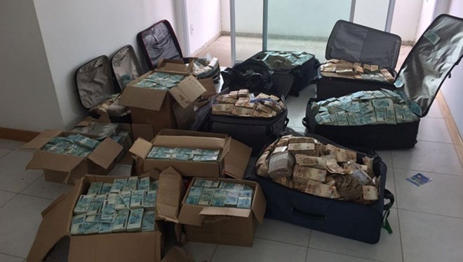 Malas e caixas de dinheiro no bunker de Geddel Vieira Lima motivaram a criação de uma nova regra para transações em espécie | Policia Federal/Divulgação