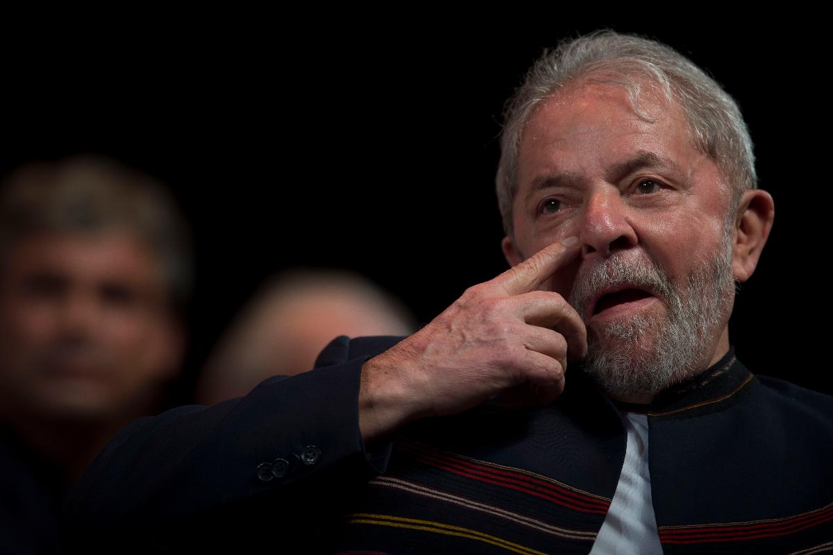 | MAURO PIMENTEL
AFP