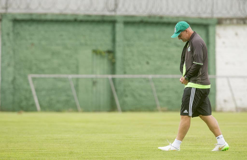Coritiba ainda não venceu sob o comando de Sandro Forner. | Hugo Harada/Gazeta do Povo