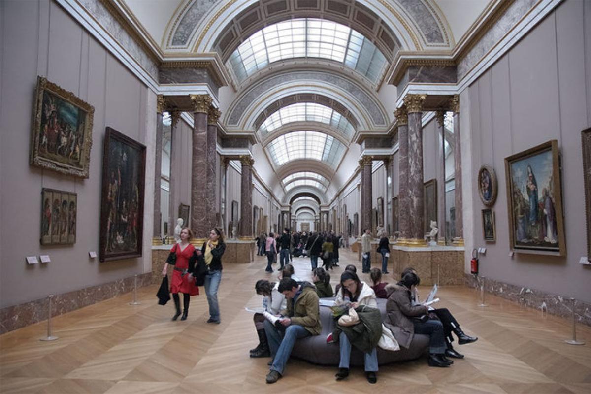 "Odalisca" (1745), do pintor François Boucher, está exposta no Museu do Louvre. | Foto Libre.