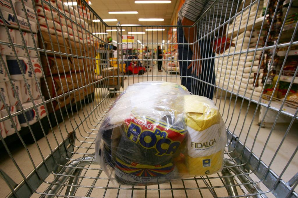 Na primeira medição do Índice de Preços ao Consumidor Semanal (IPC-S)  de 2018, houve  avanço nos preços de carnes, pescados, aves, açúcar e pães | Arquivo/Gazeta do Povo