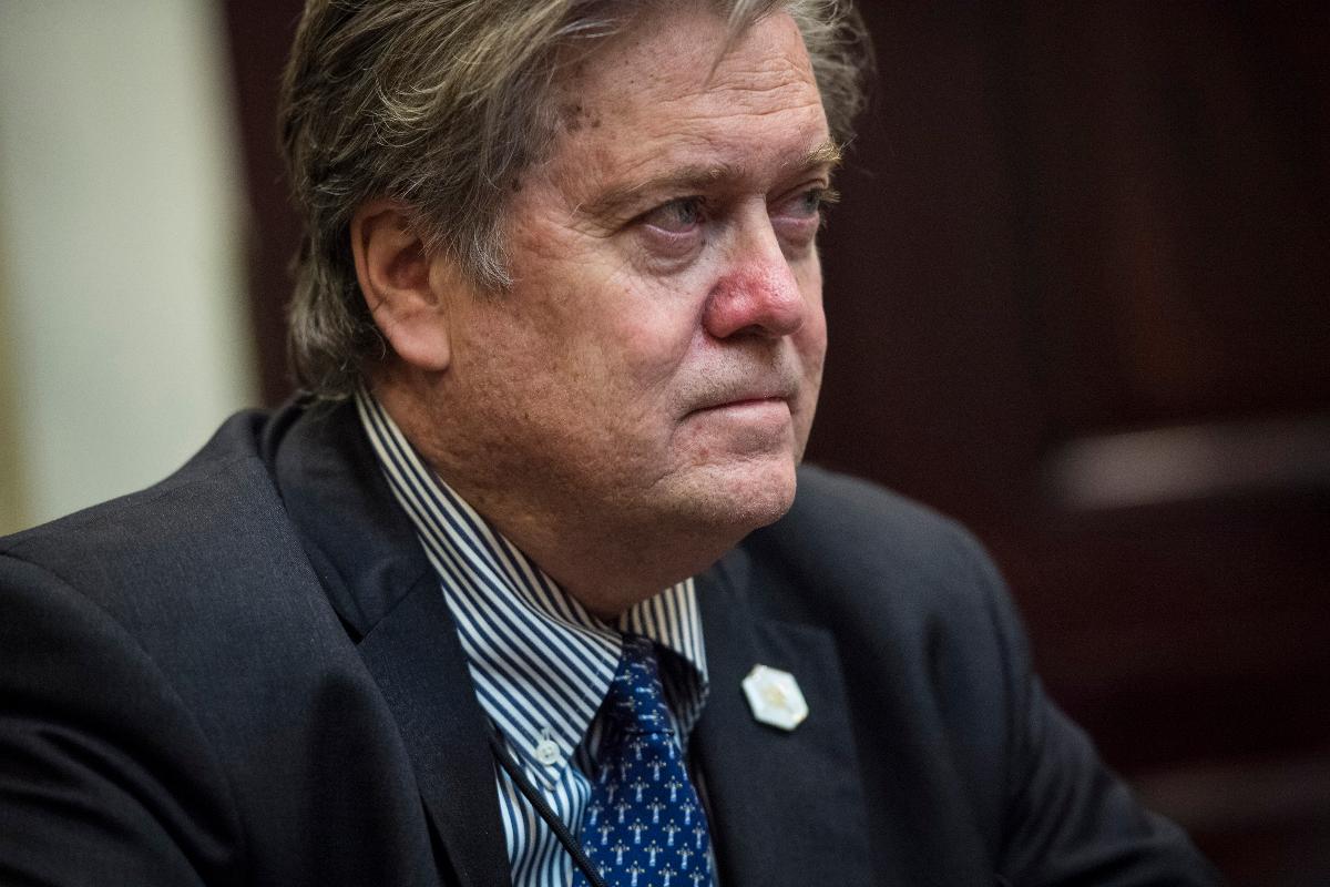 Stephen Bannon deixa cargo de presidente da Breitbart News Network. | Jabin BotsfordThe Washington Post