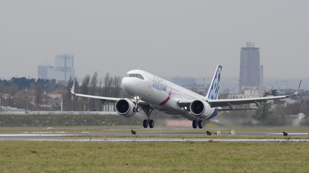 Airbus A321LR fez nesta semana seu primeiro voo teste entre Paris e Nova York | Divulgação/Airbus