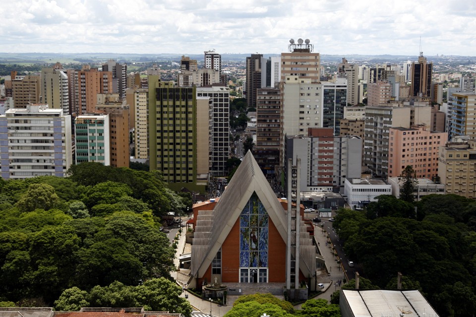 A empresa indiana, uma das maiores companhias de Tecnologia da Informação (TI) do mundo, abriu uma filial em Londrina, no Norte do Paraná, para reforçar a sua atuação no Brasil em serviços, consultoria e terceirização de processos de TI. | Roberto Custódio