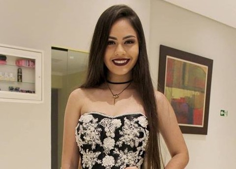 Youtuber morta no Litoral é homenageada por medalhista olímpica paranaense | Reprodução/Facebook