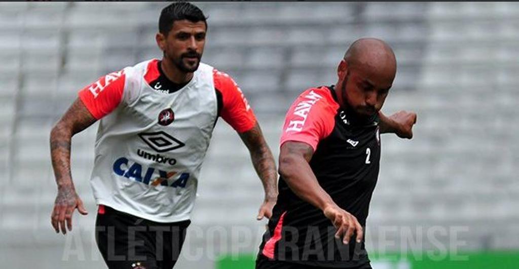 Lucho González e Jonathan. | Fabio Wosniak/Atlético