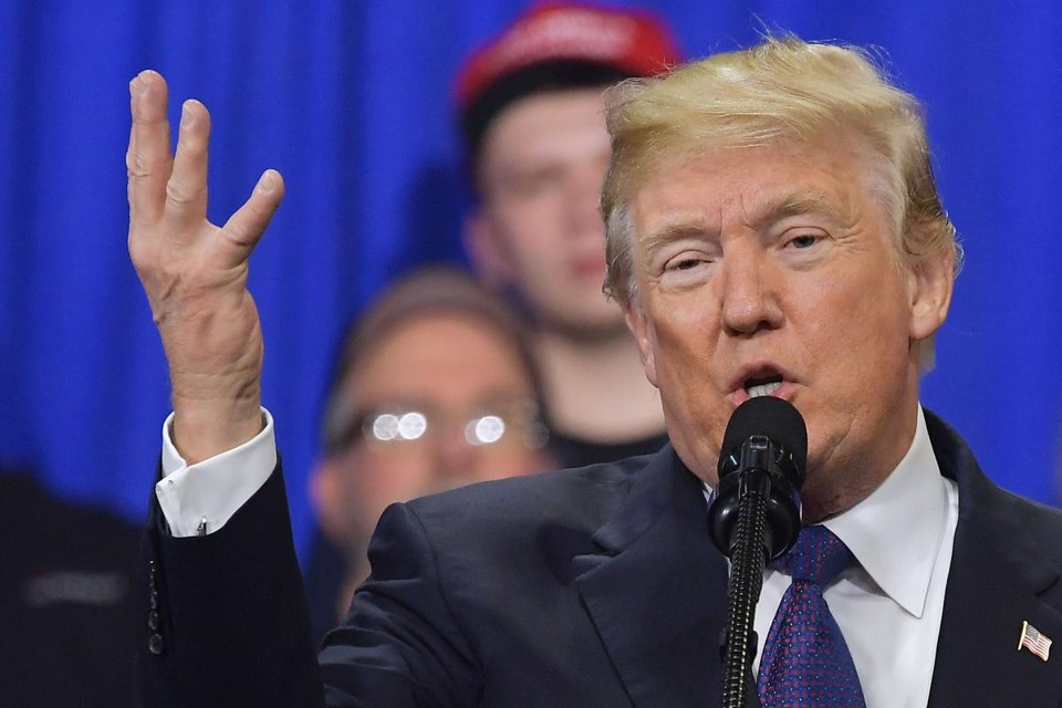 Presidente Donald Trump afirma que inquérito sobre a influência russa nas eleições é uma “caça às bruxas” e que está sendo politizado pelo Departamento da Justiça | MANDEL NGAN
AFP