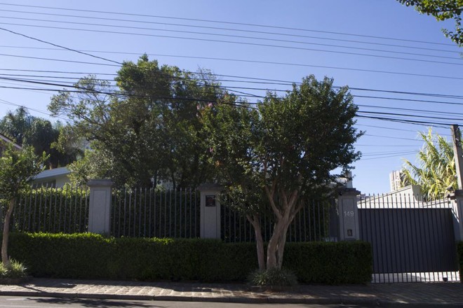 Fachada da casa da família Carli em Guarapuava. | Daniel Caron/Gazeta do Povo
