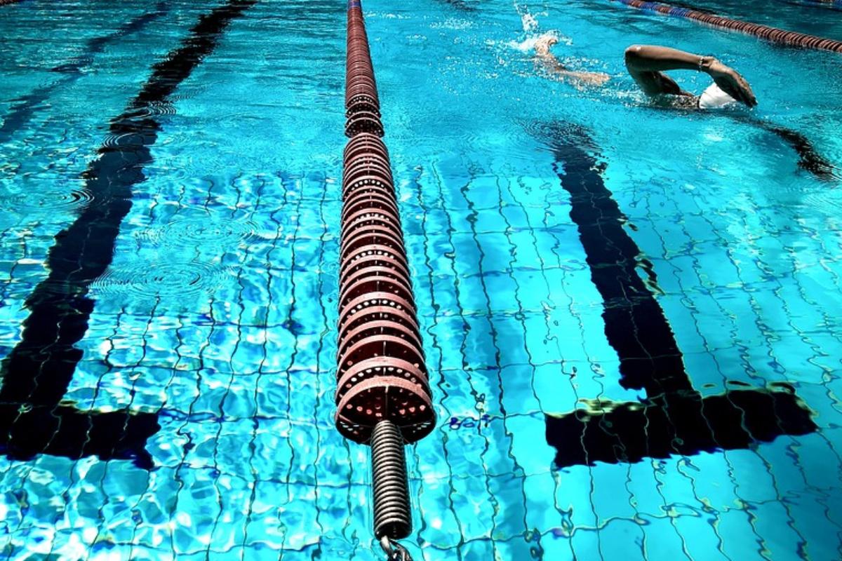 Segundo a nadadora, o treinador começou a se aproximar quando ela tinha apenas 13 anos. As violações, de fato, se concretizaram aos 16 | Pixabay