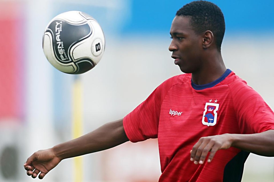 Johnny Lucas é um dos destaques do Tricolor em 2018. | Albari  Rosa/Gazeta do Povo